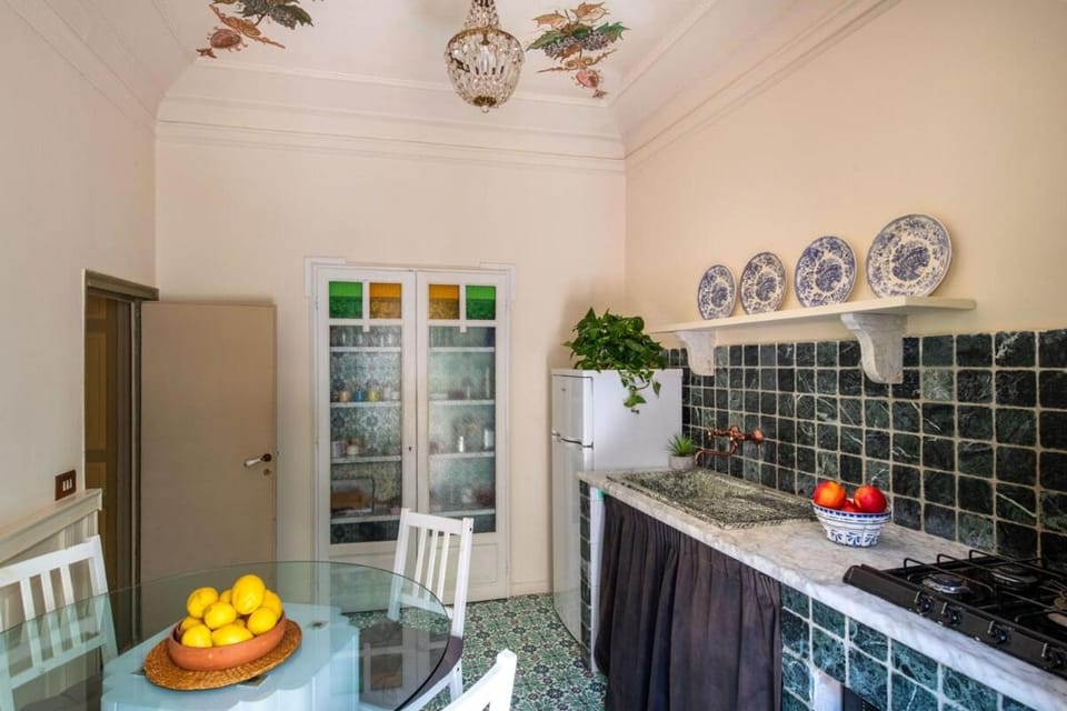 iFlat Suite del Barone with Terrace Apartment in Palermo