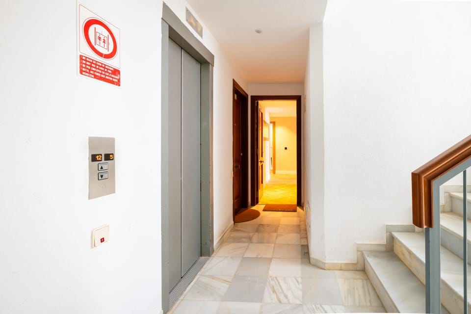 Esmeralda I Beachside Apartment in Calp