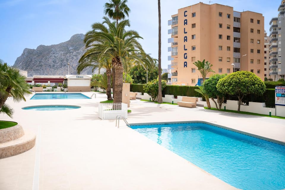 Esmeralda I Beachside Apartment in Calp
