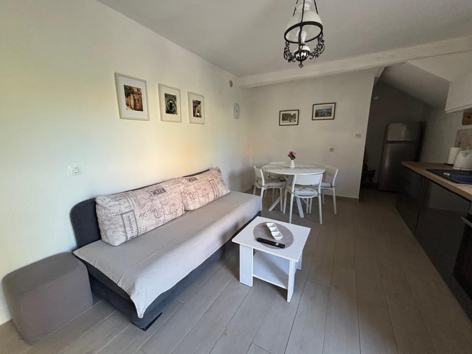Apartment Porat Sali Apartment in Zadar County