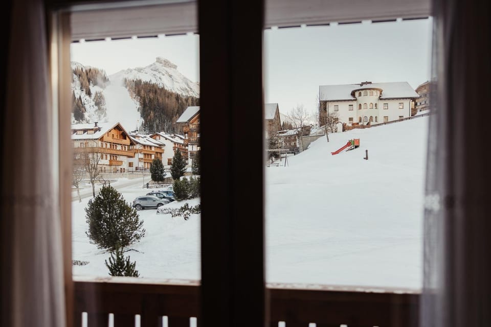 Natural landscape, Winter, Mountain view