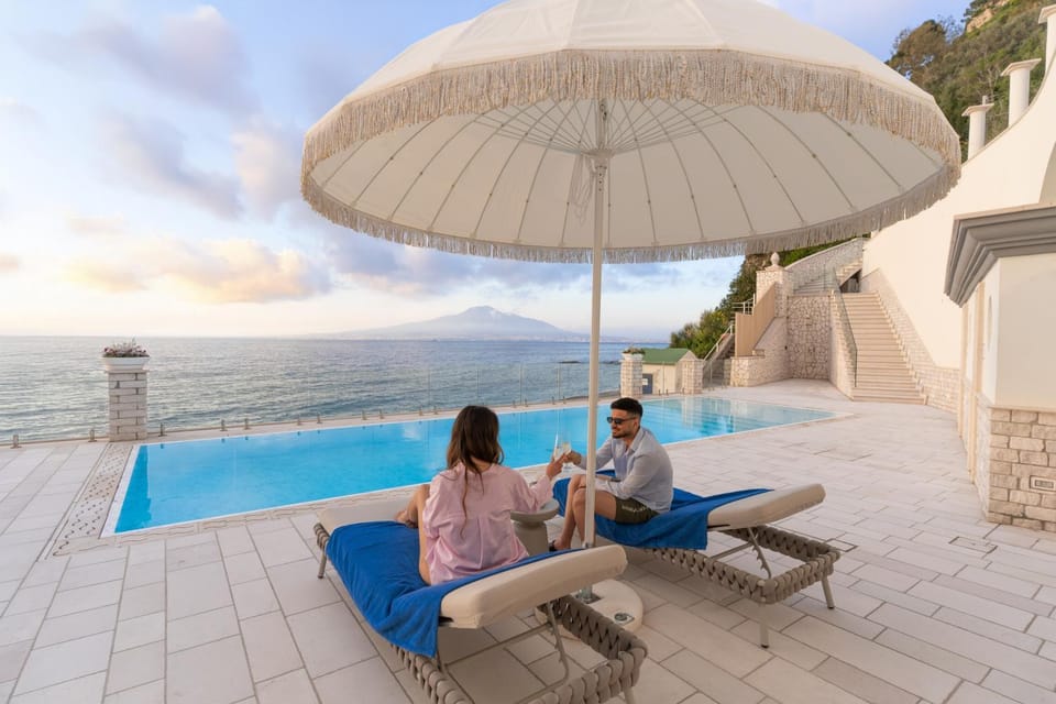 Pool view, Sea view, Swimming pool, sunbed