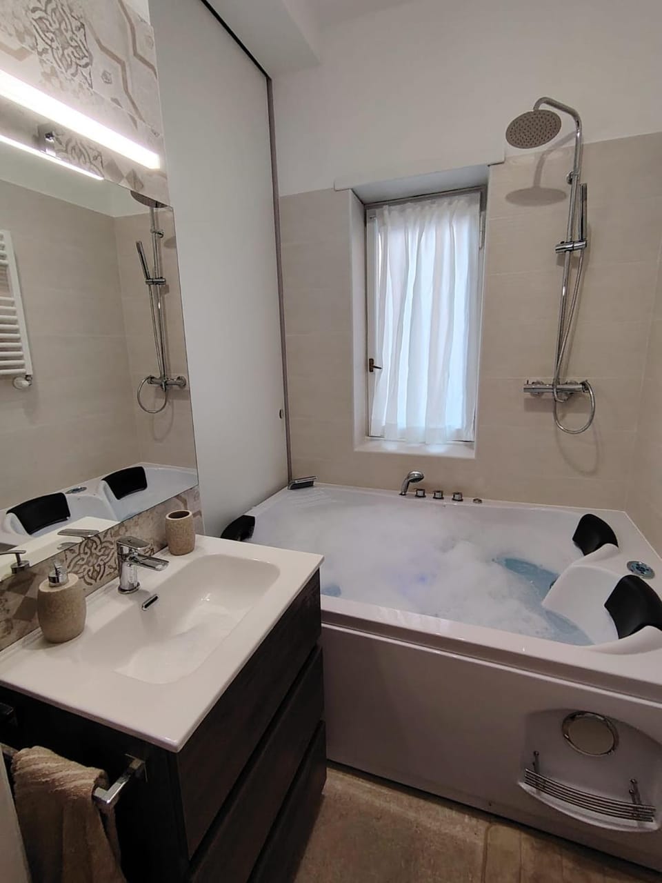 Sweet Home Apartment in Rome