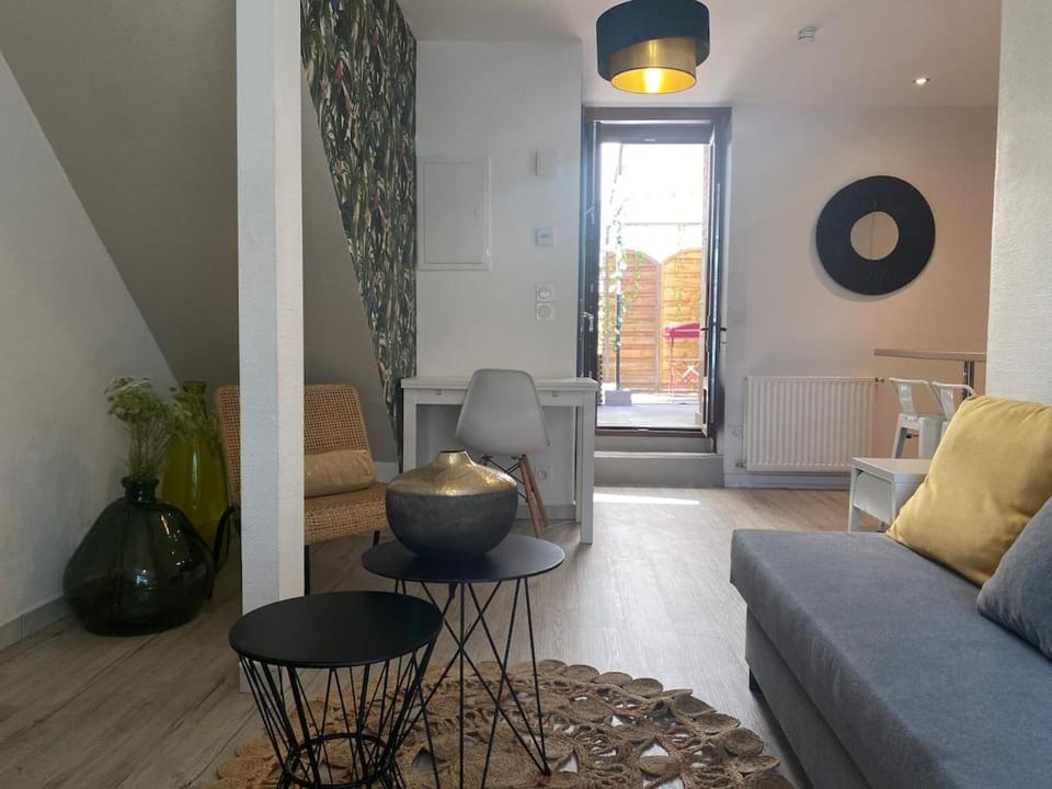 Le Cosy- Terrasse et centre ville Apartment in Annecy