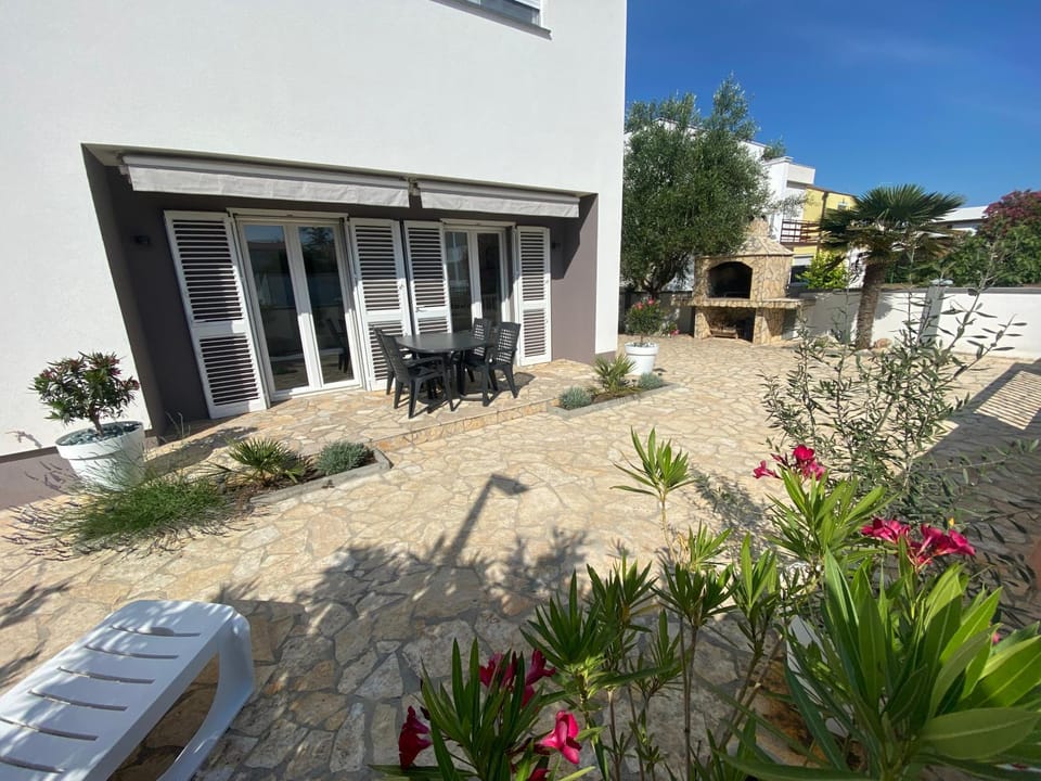 Apartments Katharina Apartment in Zadar County