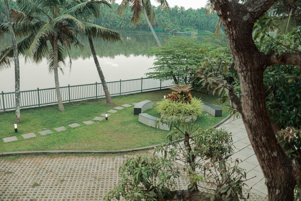 Garden, Garden view, Lake view