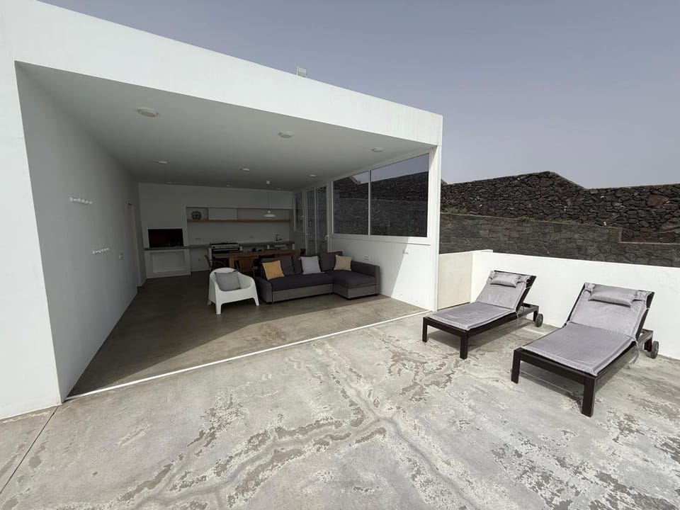 BBQ facilities, Balcony/Terrace