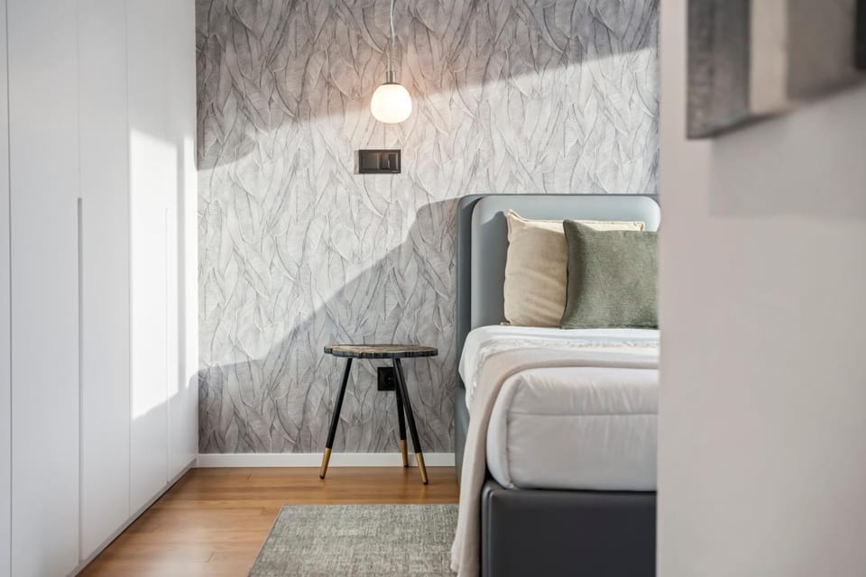 Bed, Decorative detail, Bedroom, wardrobe