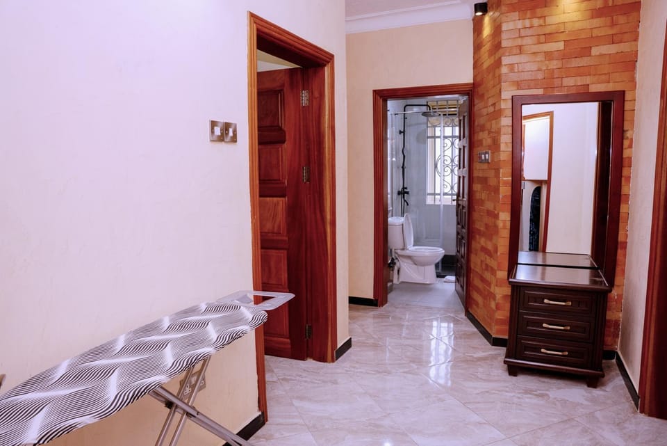 The Georges Residence Bed and Breakfast in Uganda