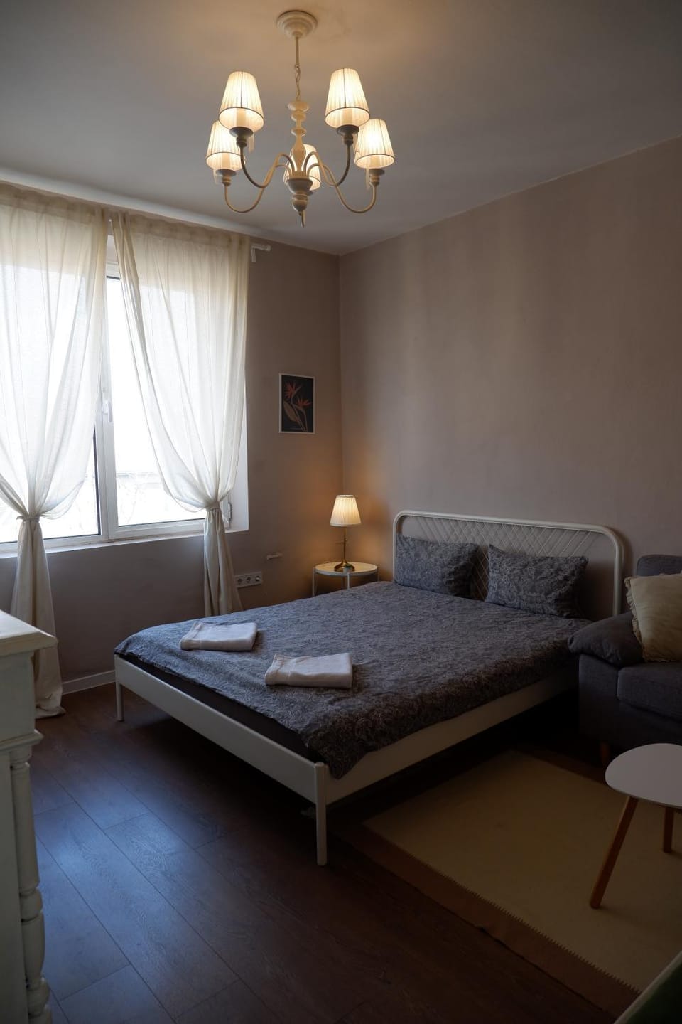 Central 1-Bedroom Apartment with Balcony & View Apartment in Sofia
