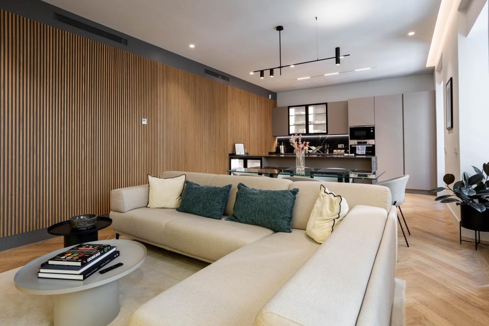 Living room, Dining area