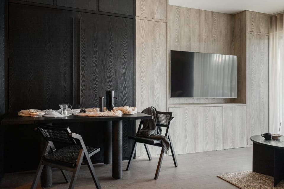 TV and multimedia, Dining area