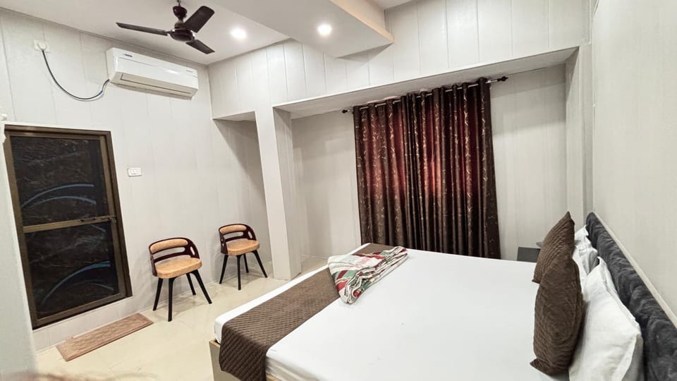 Spiritual Homestay Apartment in Varanasi