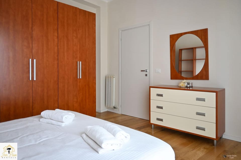 Bed, Photo of the whole room, Bedroom, towels, wardrobe