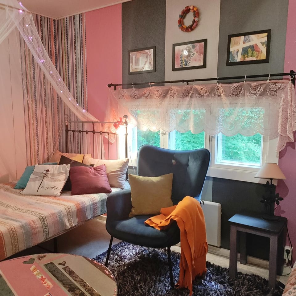 Piha-aitta taajamassa Apartment in Finland