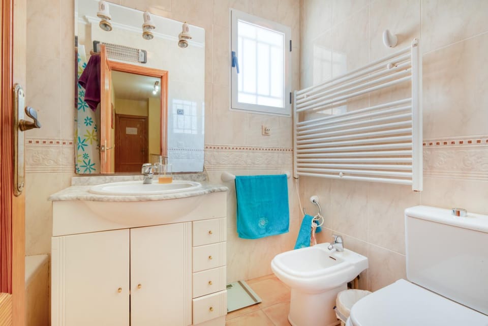 Bathroom, Living room