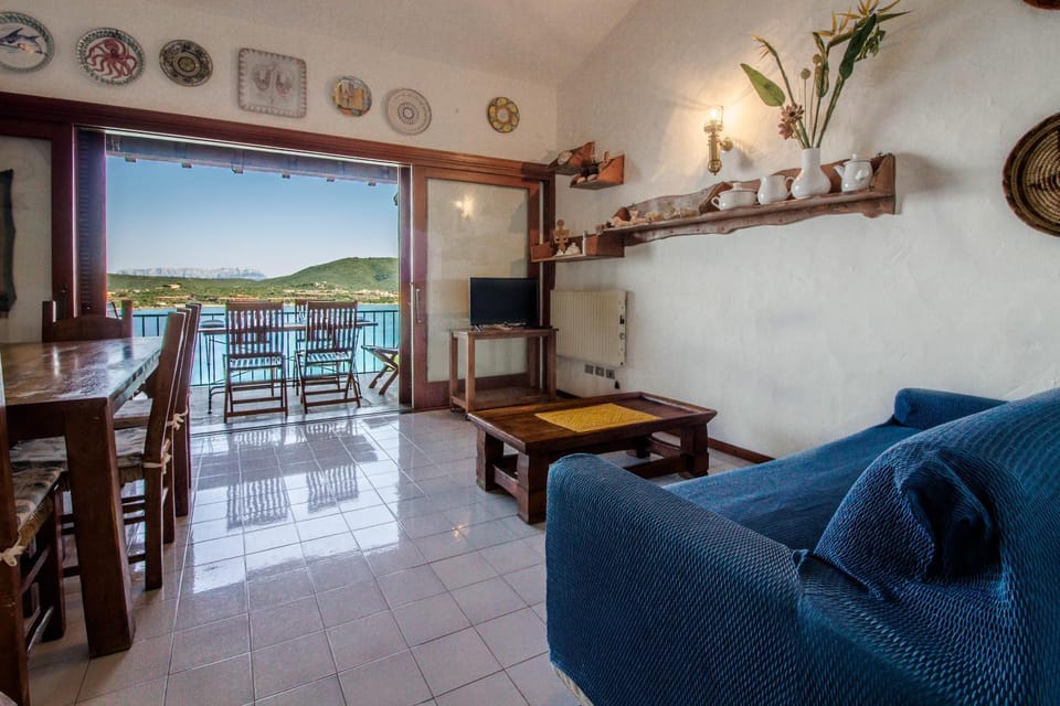 View (from property/room), Balcony/Terrace, Living room, Dining area