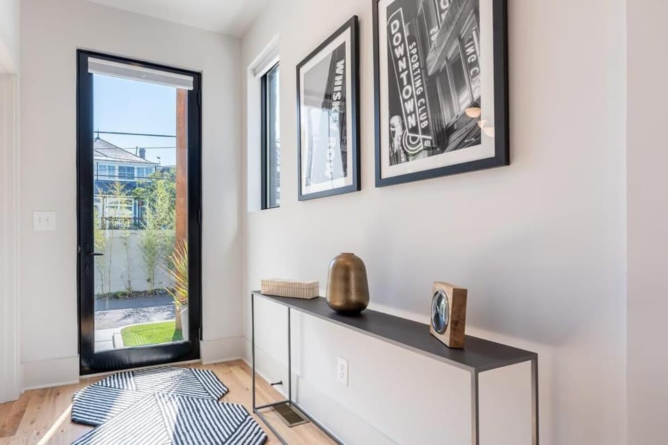 The Bel-Vandy by Stay Local Nashville House in Nashville