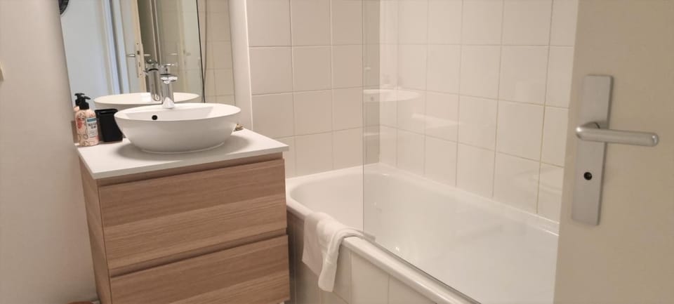 Grand Studio avec Terrasse et Parking - Vieux- Lille - Blaise Apartment in Lille