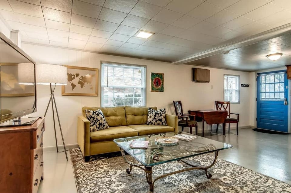 The Berrywood by Stay Local Nashville House in East Nashville