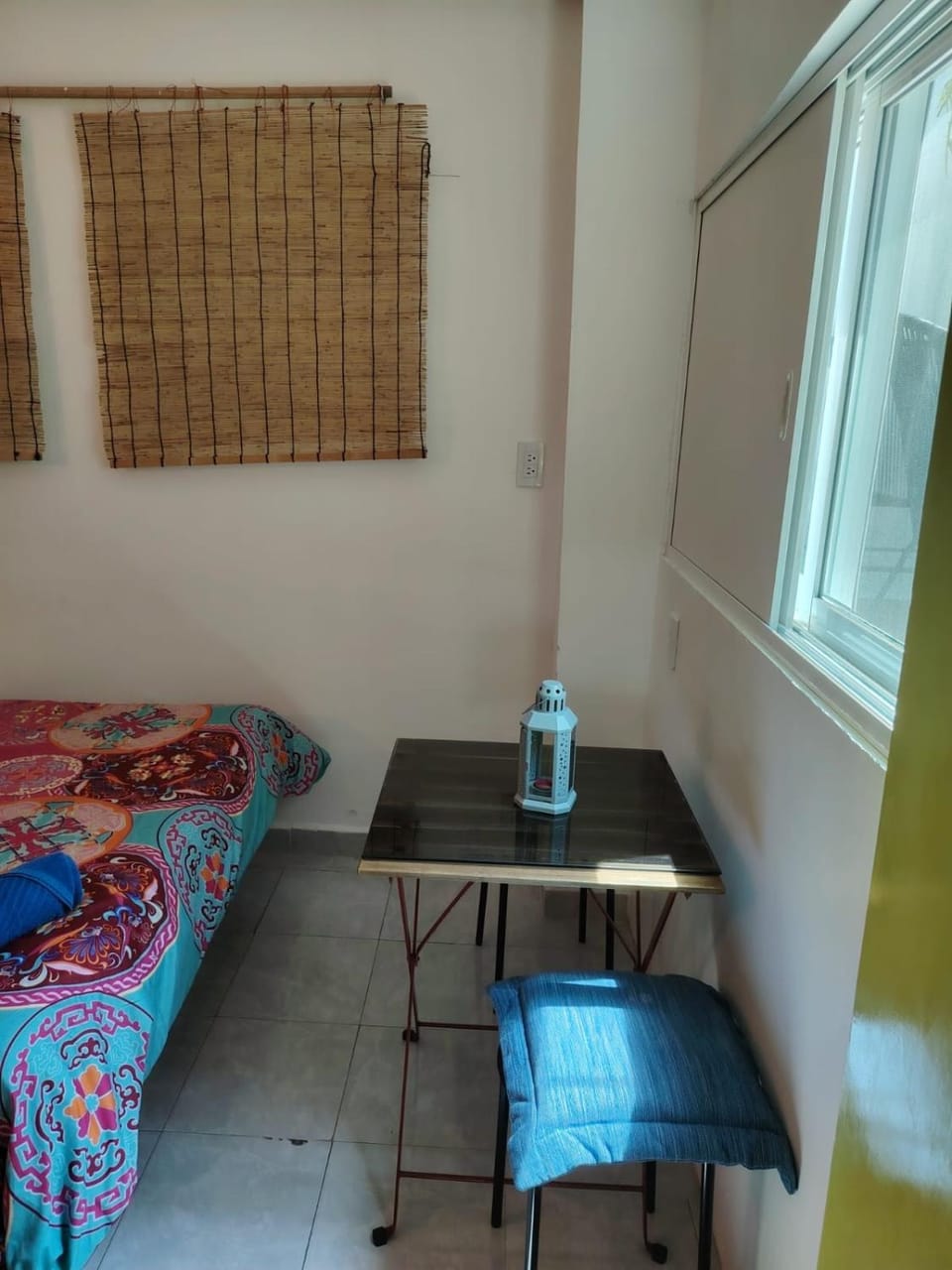 Photo of the whole room, Seating area, Bedroom