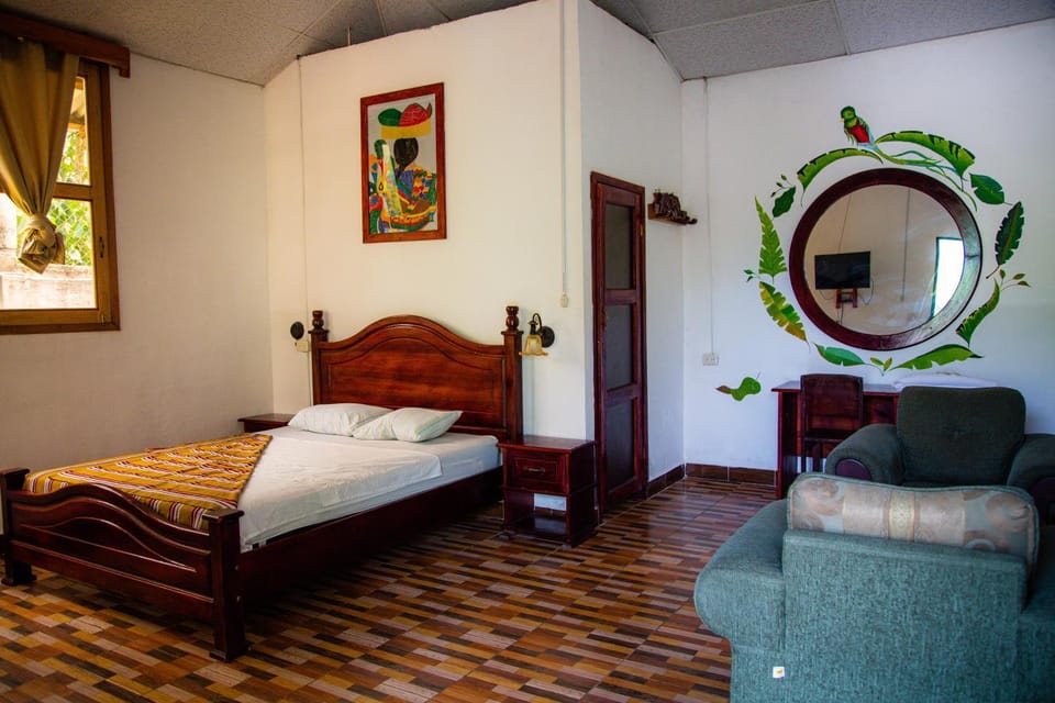 Property building, Photo of the whole room, Bedroom