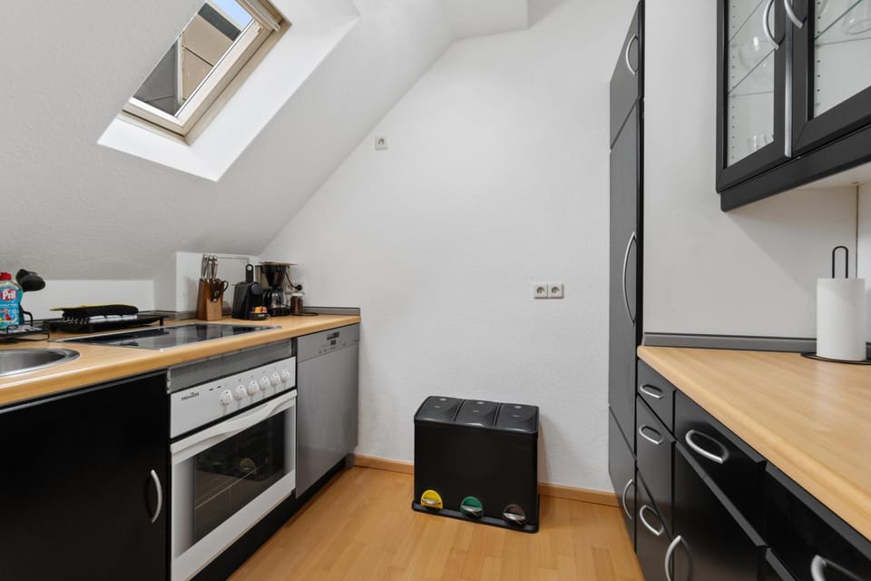 Kitchen or kitchenette, stove, stove, kitchen, kitchen
