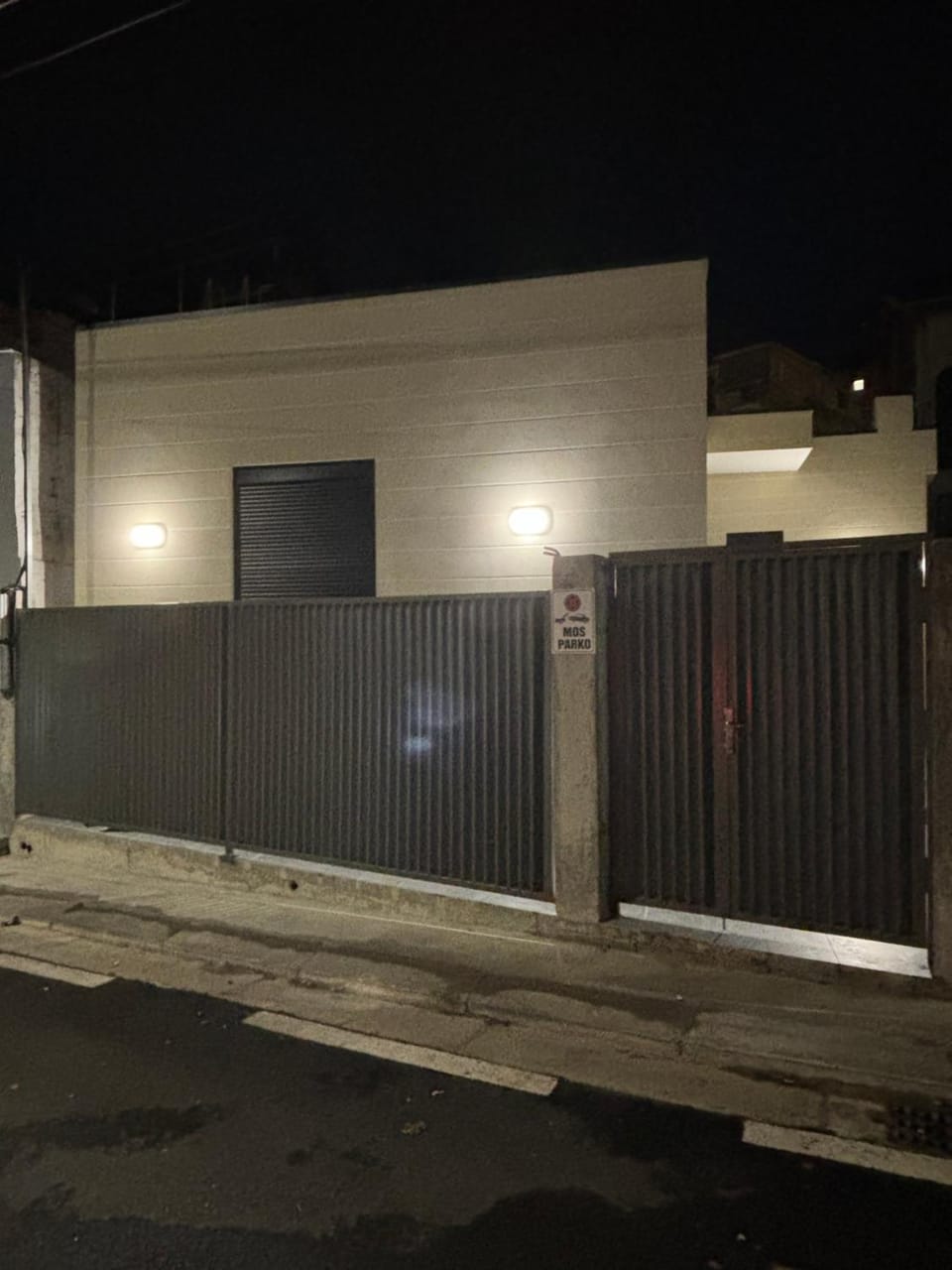 Property building, Night