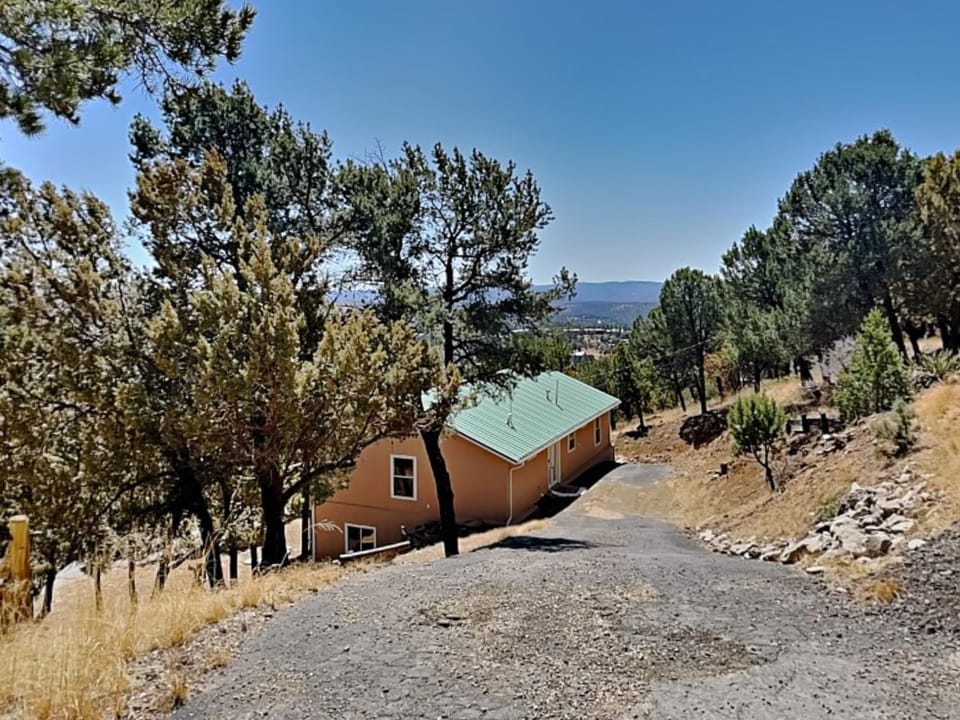 Property building, Natural landscape, Mountain view