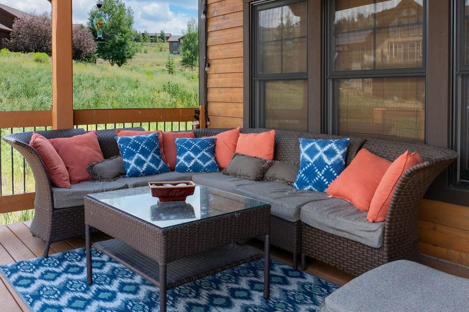 Patio, Natural landscape, View (from property/room), Seating area, furniture