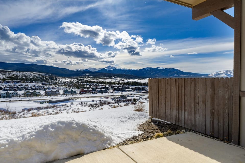 Patio, Winter, View (from property/room), Mountain view