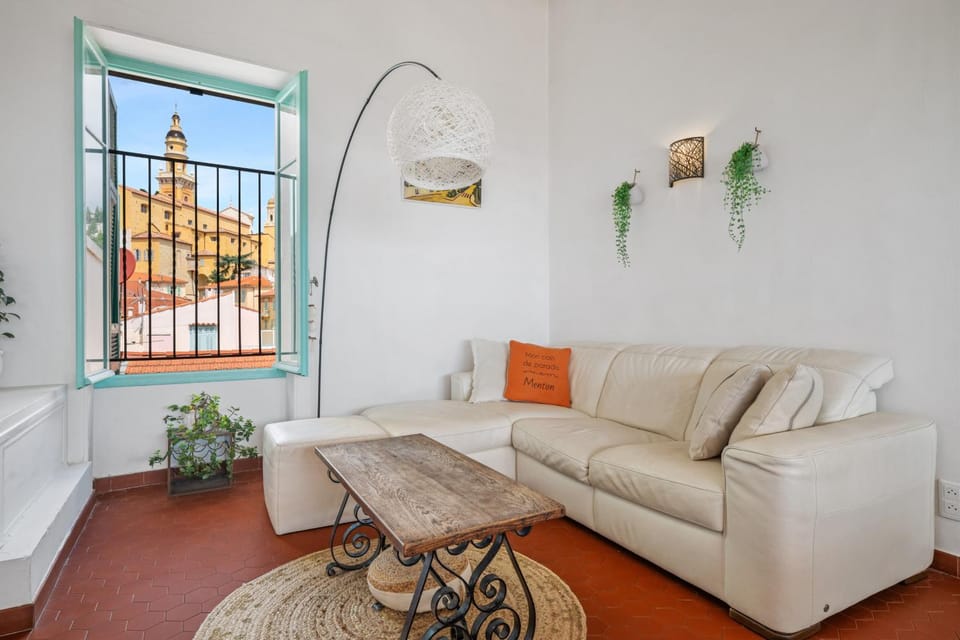 3 Pièces avec Vue sur le Bastion Apartment in Menton