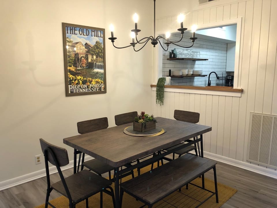 Tuck Away Townhouse by Avada Properties House in Pigeon Forge