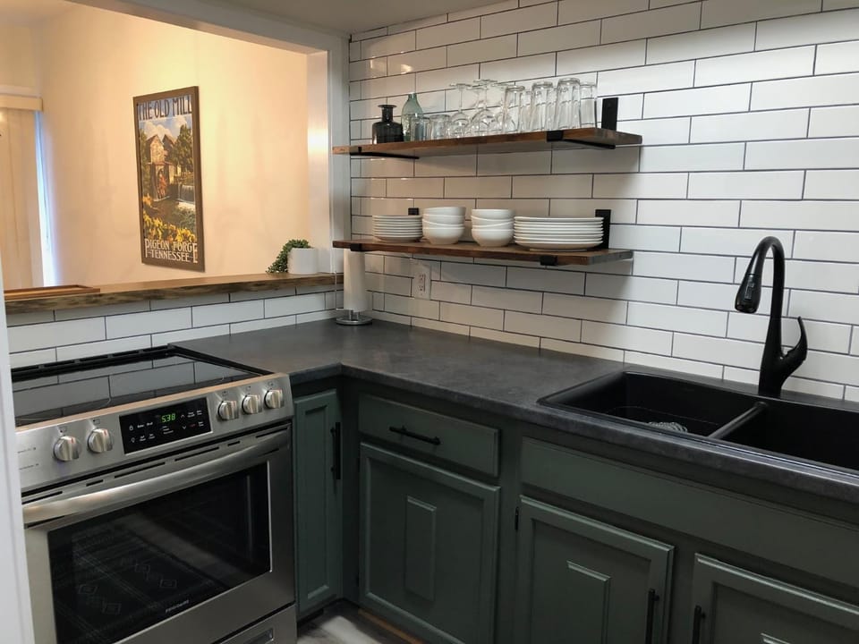 Tuck Away Townhouse by Avada Properties House in Pigeon Forge