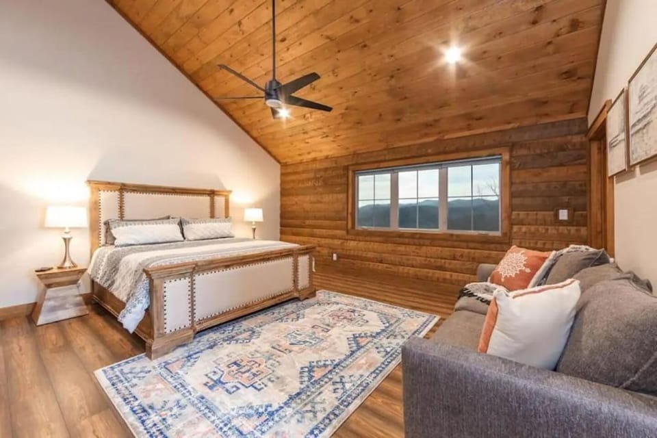 Top of the Summit Lodge by Avada Properties House in Sevier County