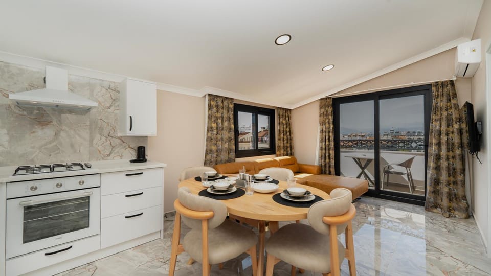 Kitchen or kitchenette, Living room, Seating area, Dining area, dishwasher, oven, stove