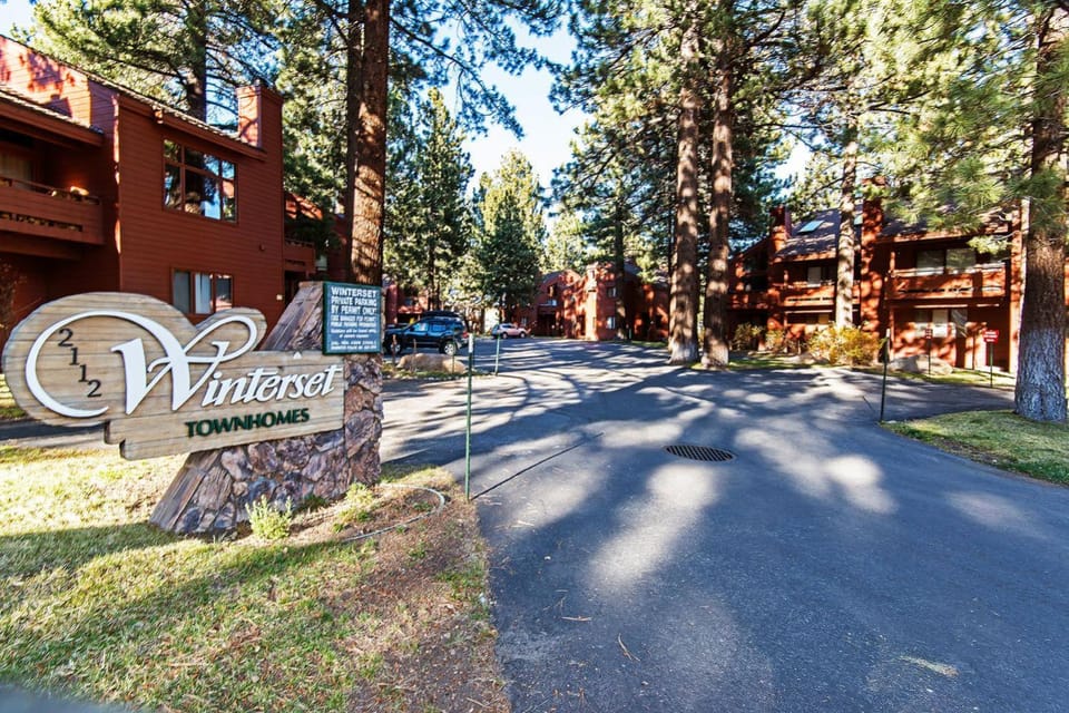 Winterset #01 Condo Near Year-Round Fun House in Mammoth Lakes