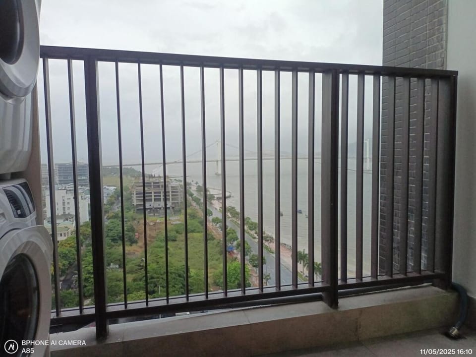 1BR Apartment, Han river view, Phuoc bridge Apartment in Da Nang