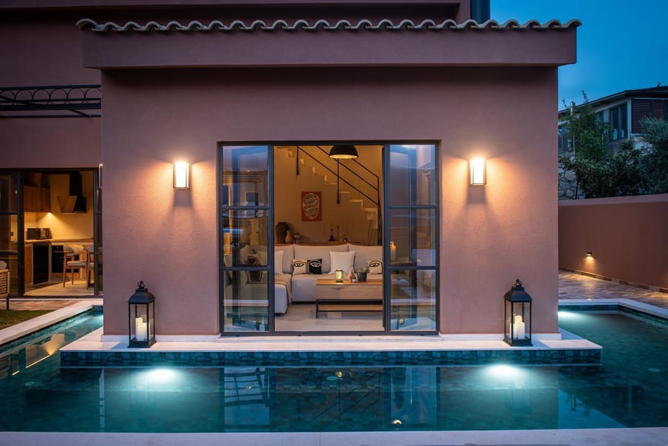 Patio, Night, Swimming pool, sunbed