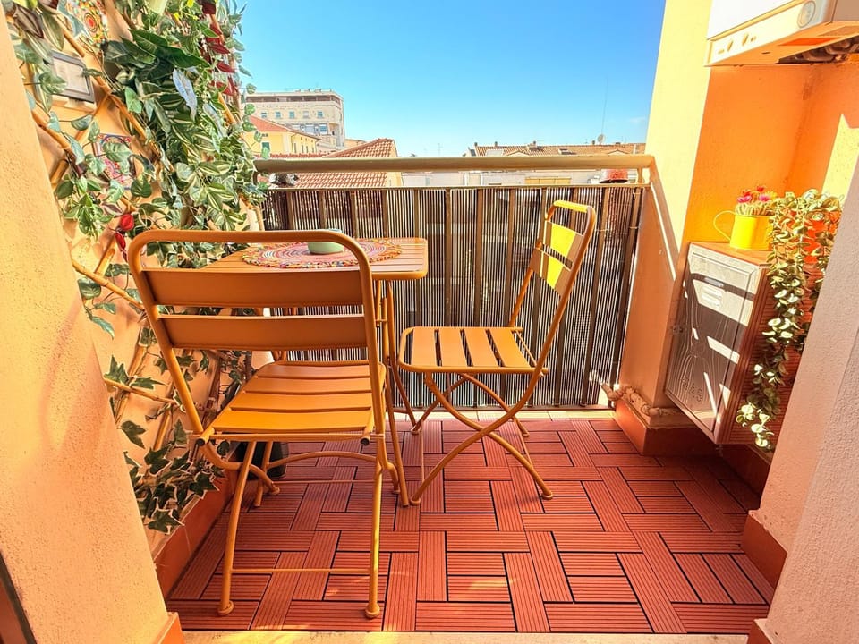 Patio, Day, View (from property/room), Balcony/Terrace, Dining area