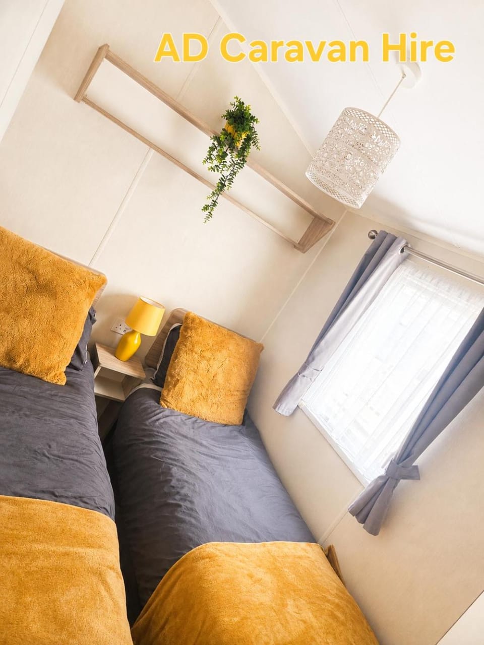 AD static Towyn Campground/ 
RV Resort in Towyn