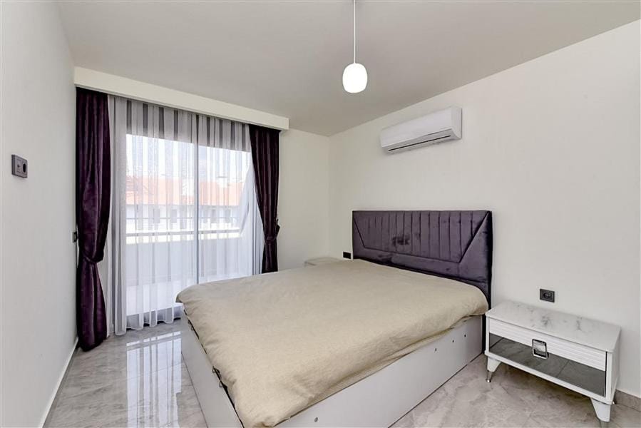 Bed, Bedroom, air conditioner