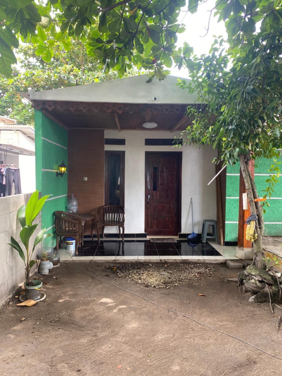 Property building, Day