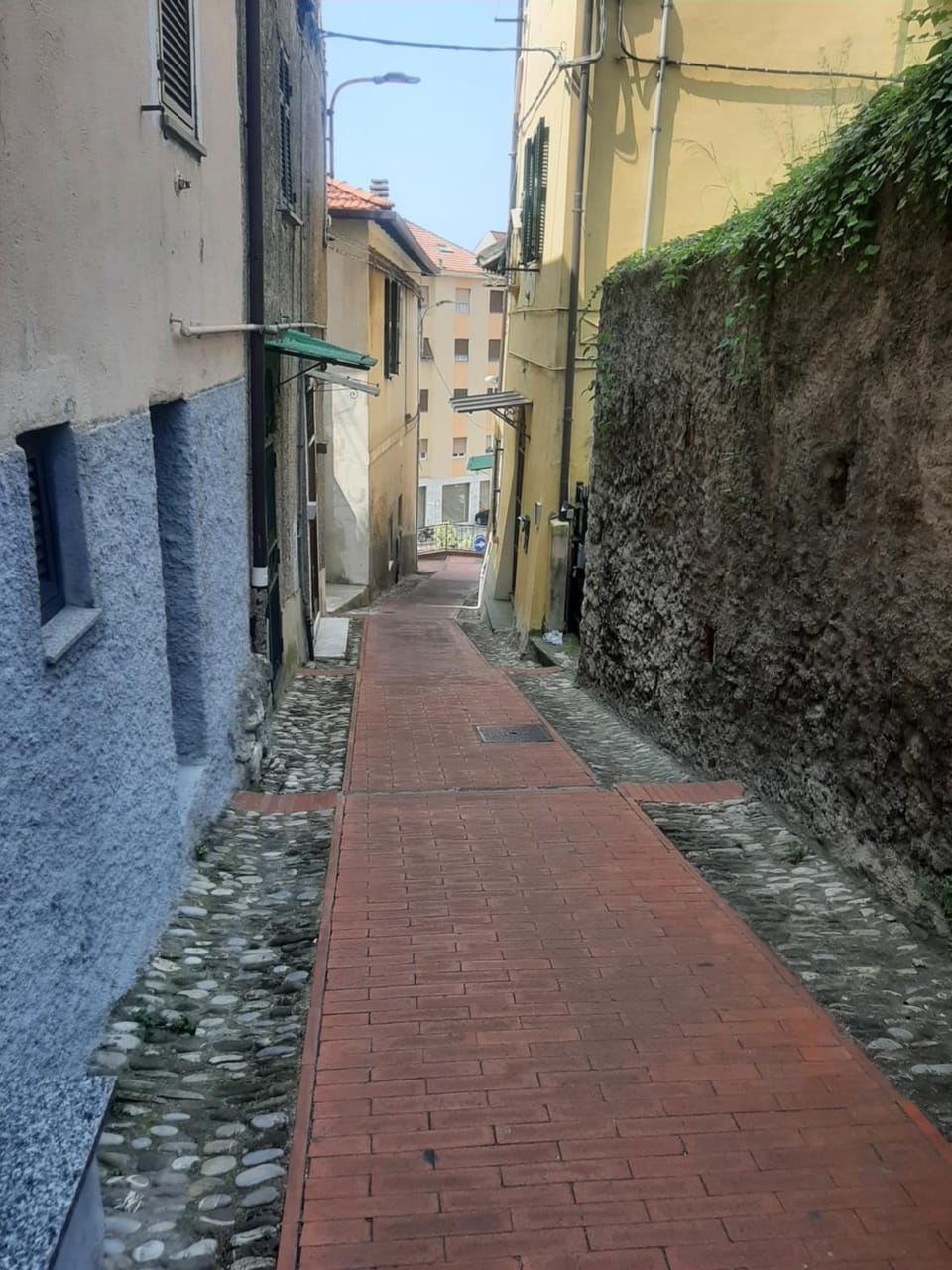 La stanza di Dalila Apartment in Imperia