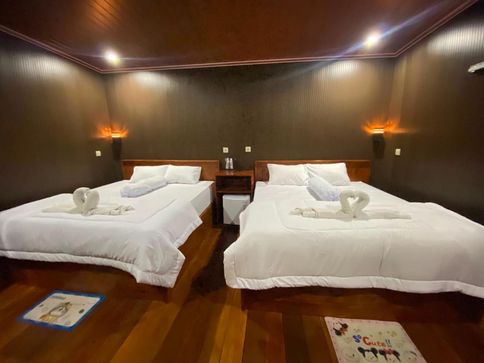 Forest Side Bungalow Bed and Breakfast in West Nusa Tenggara, Indonesia