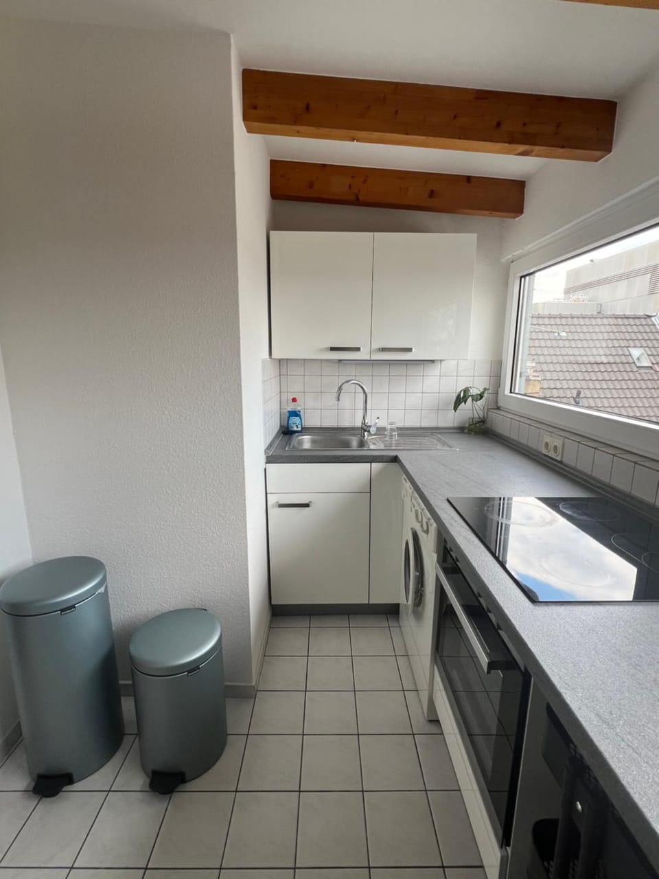 Cozy loft with a view, central, close to tradefair Apartment in Neuss
