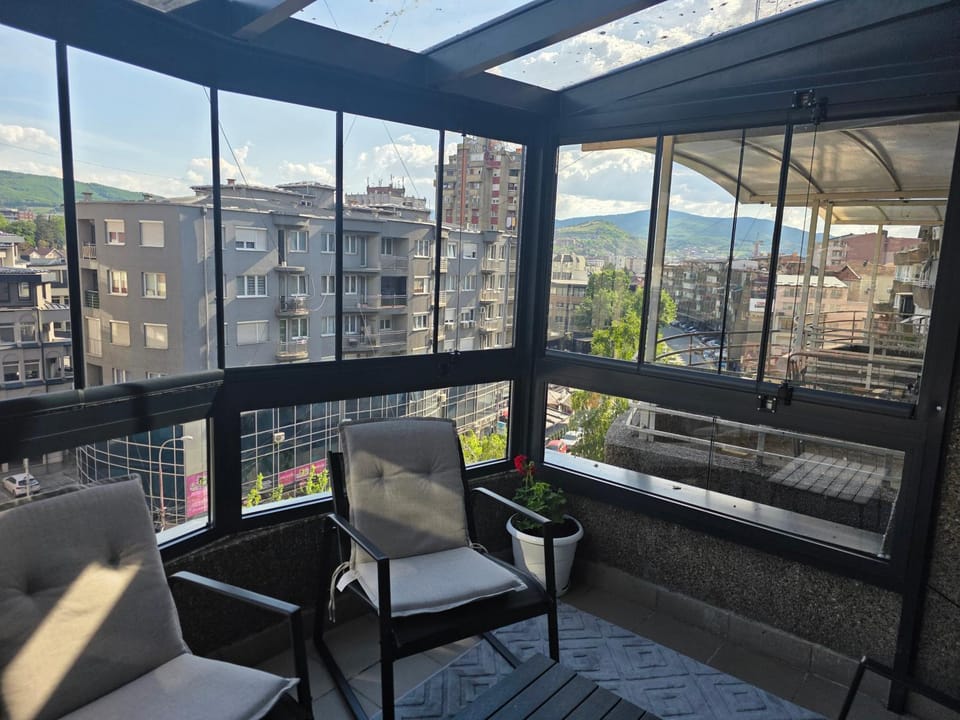 Balcony/Terrace, City view
