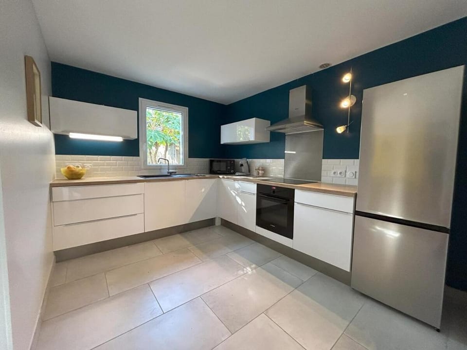 Maison & studio, jardin, tout confort House in Le Grau-du-Roi