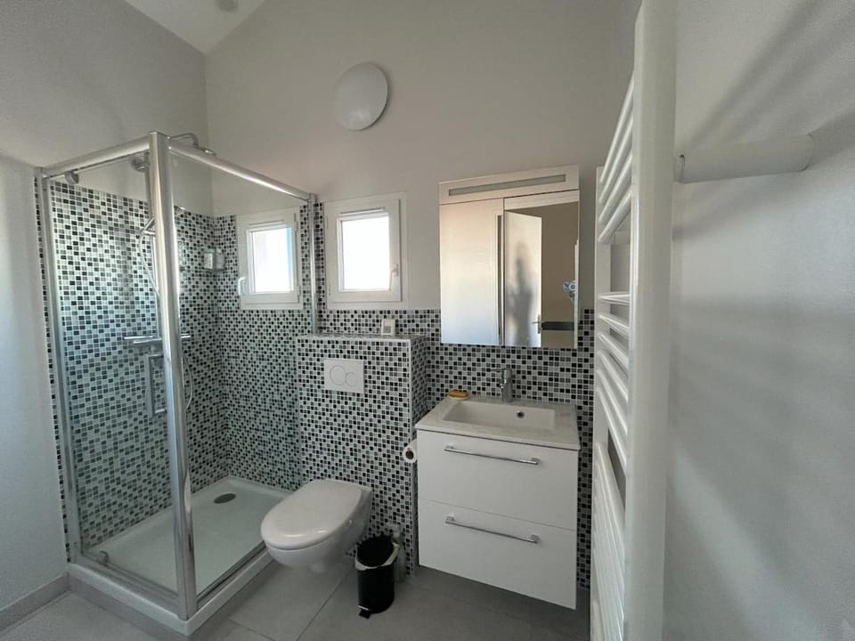 Maison & studio, jardin, tout confort House in Le Grau-du-Roi