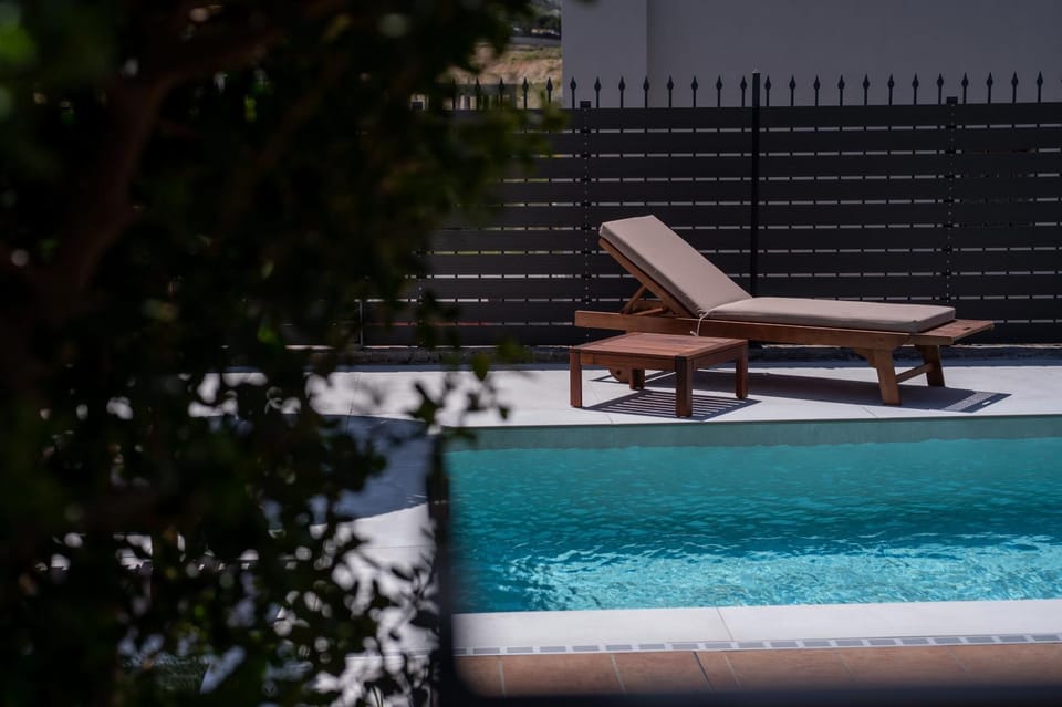 Diosa Luxury Living with Private Pool Apartment in Crete